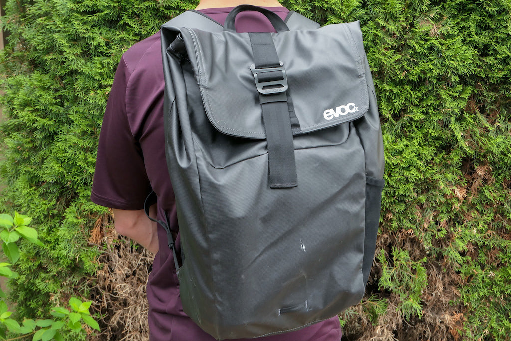 EVOC Reviews: Duffle Backpack 26L – EvocSports.ca