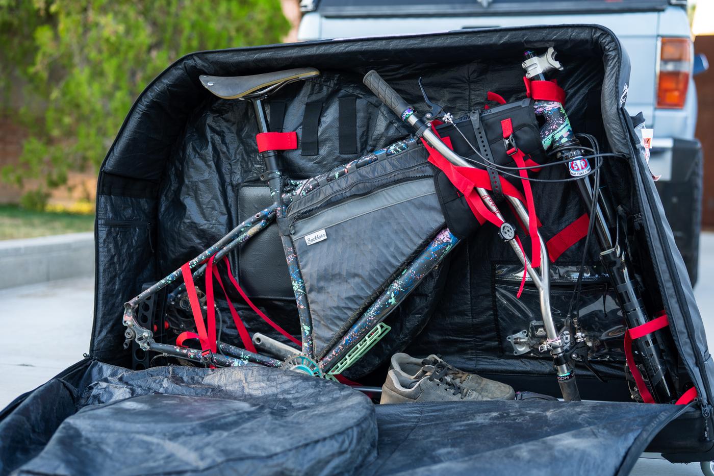 EVOC Reviews Bike Travel Bag Pro –